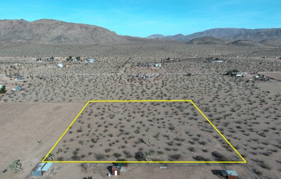 Charming 2.5 Acres In Apple Valley, Surrounded By Beautiful Mountains And Hosts Majestic Views Of The Victor Valley