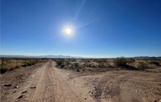 1.07+/- Acres in LAKE MOHAVE RANCHOS, zoned Residential